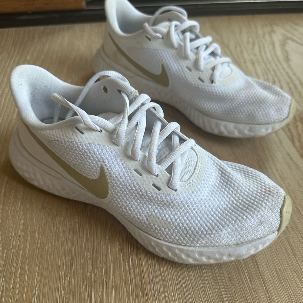 Nike Revolution White Sneakers US 6